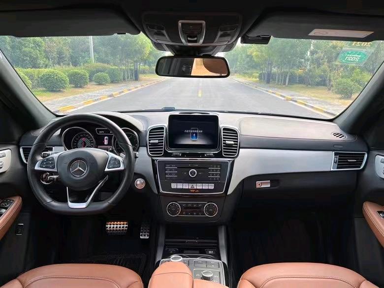 盐城19年奔驰GLE7