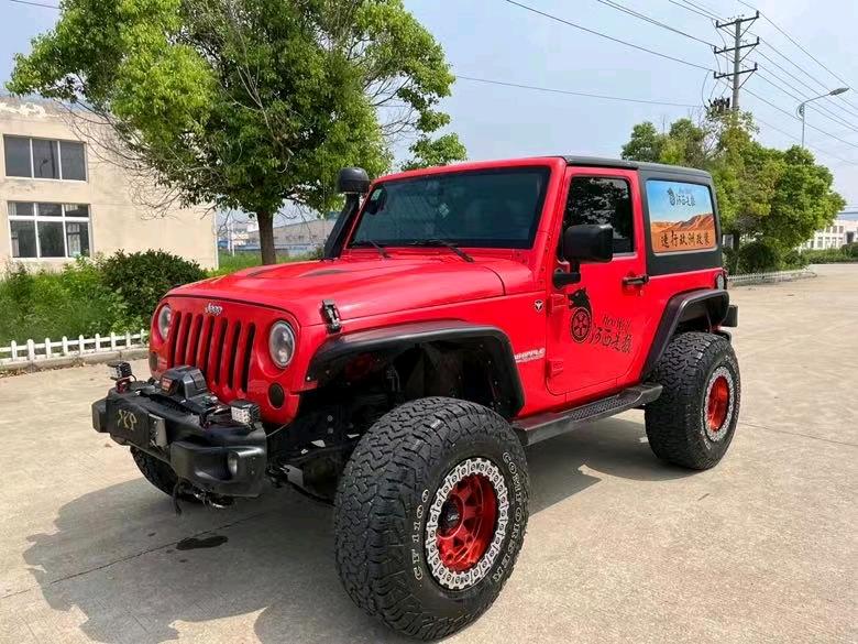 鹽城13年Jeep牧馬人3