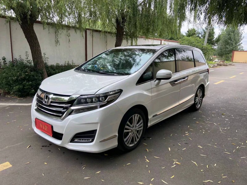 枣庄16年本田艾力绅3