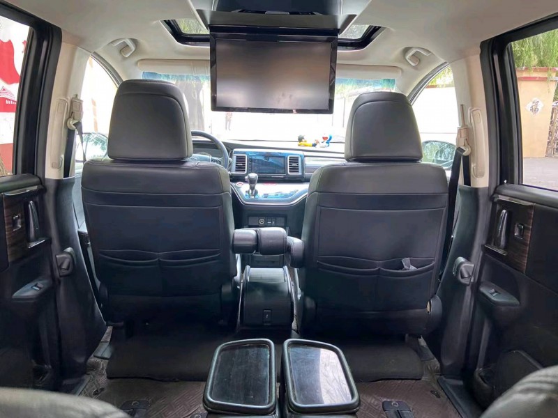 枣庄16年本田艾力绅1