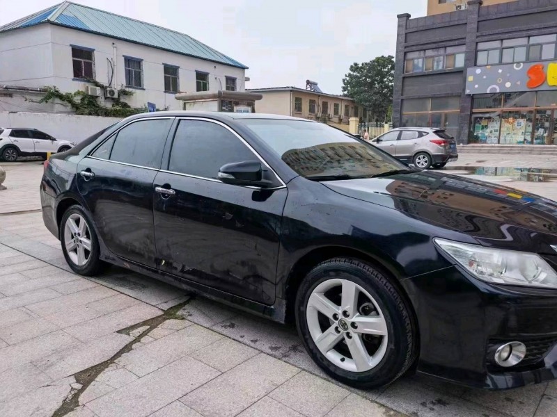 北京13年丰田凯美瑞3