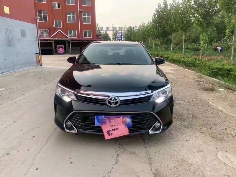 潍坊17年丰田凯美瑞1