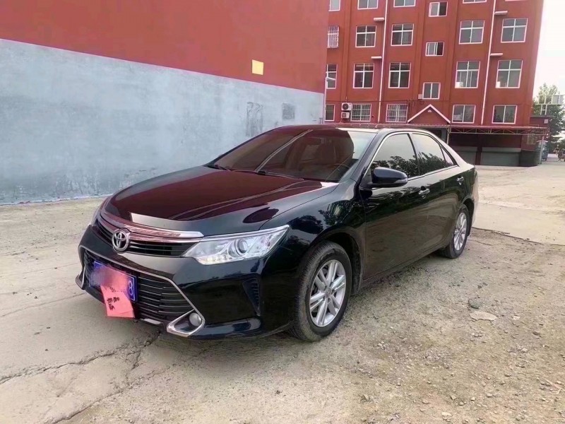 潍坊17年丰田凯美瑞3