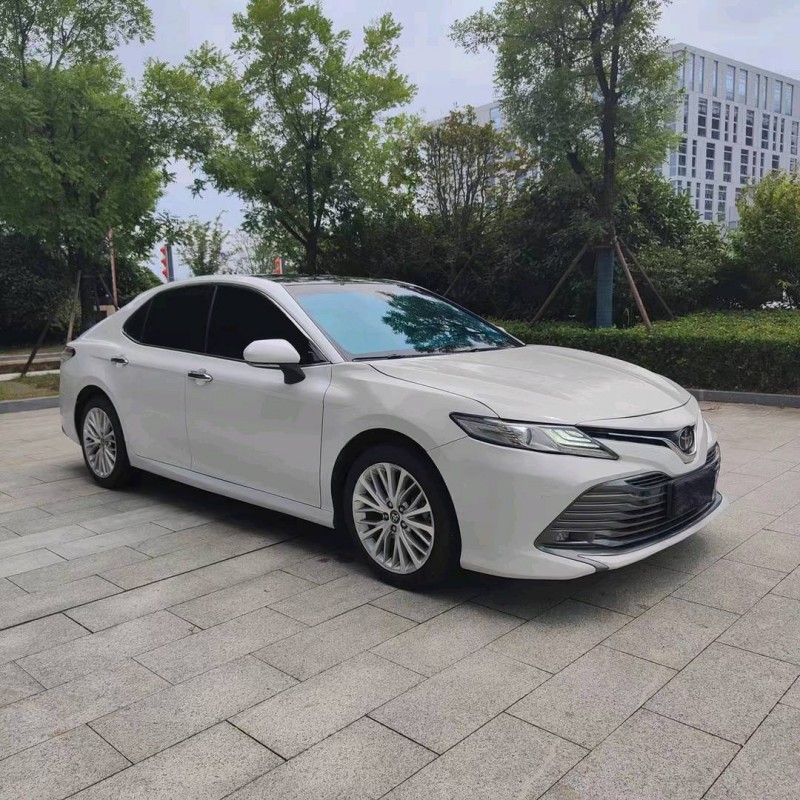 徐州18年丰田凯美瑞3