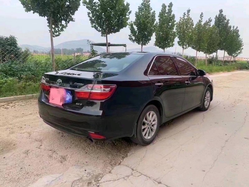 潍坊17年丰田凯美瑞8