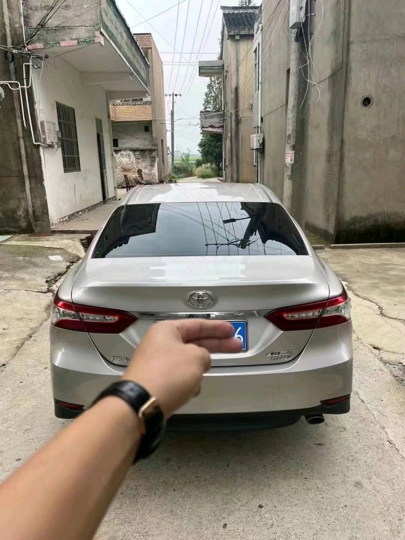 徐州20年丰田凯美瑞9