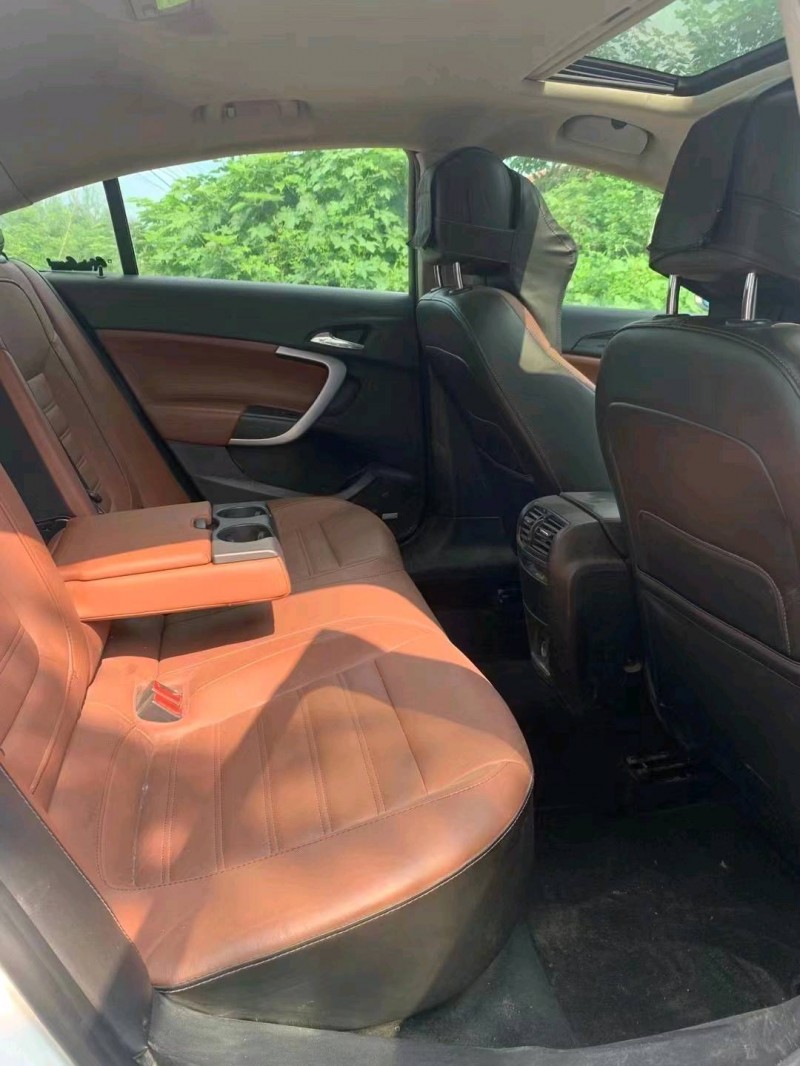 北京14年别克君威4