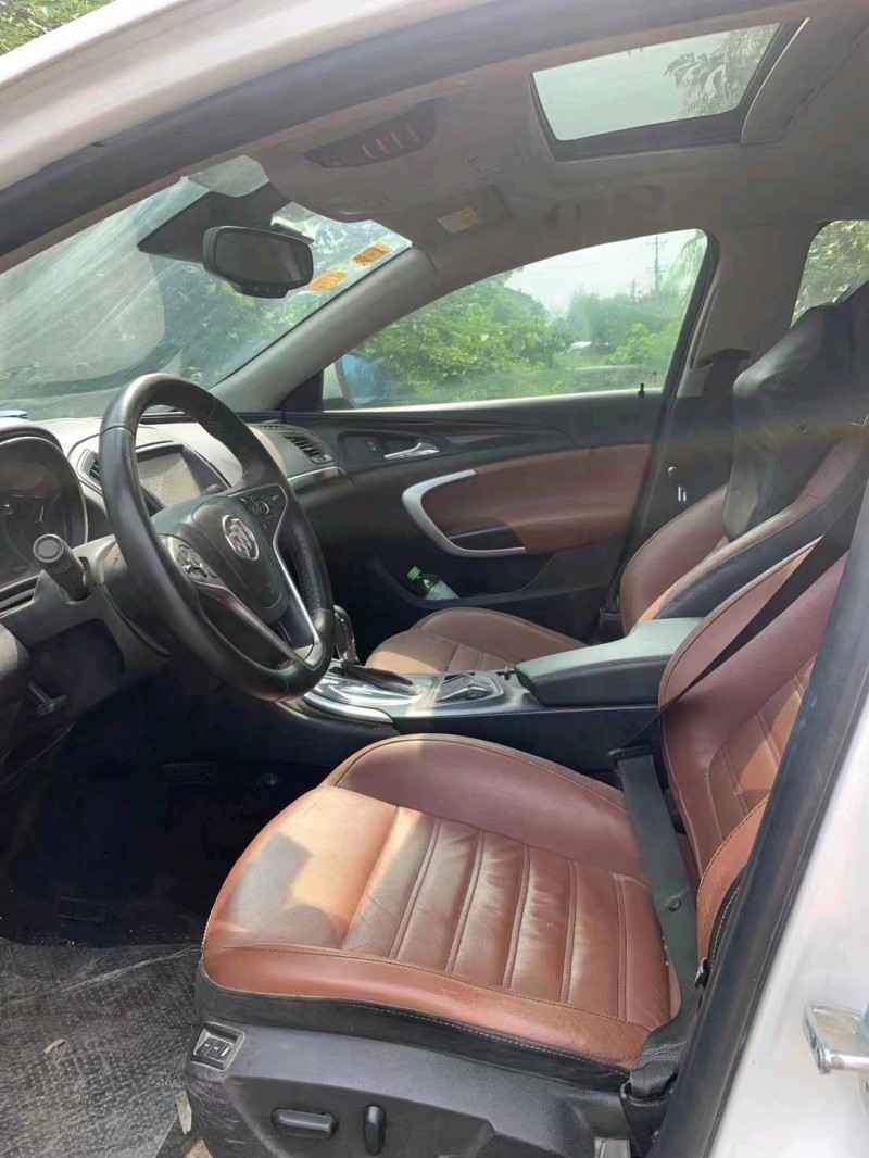 北京14年别克君威7