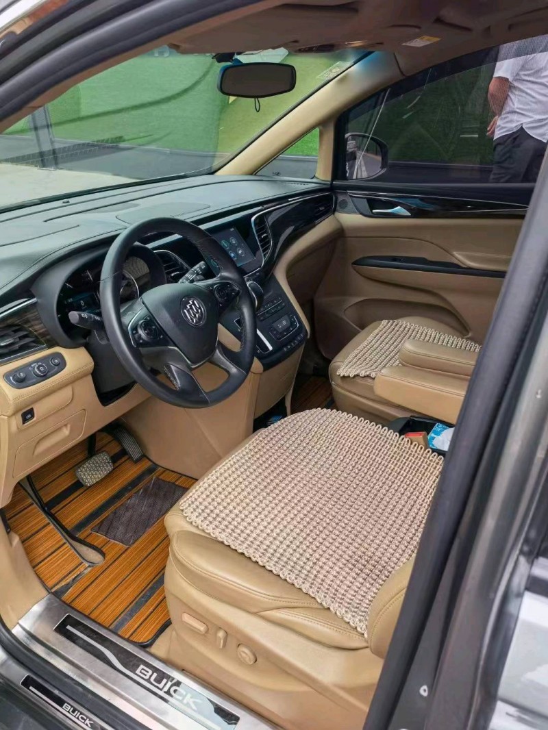 北京17年别克GL88