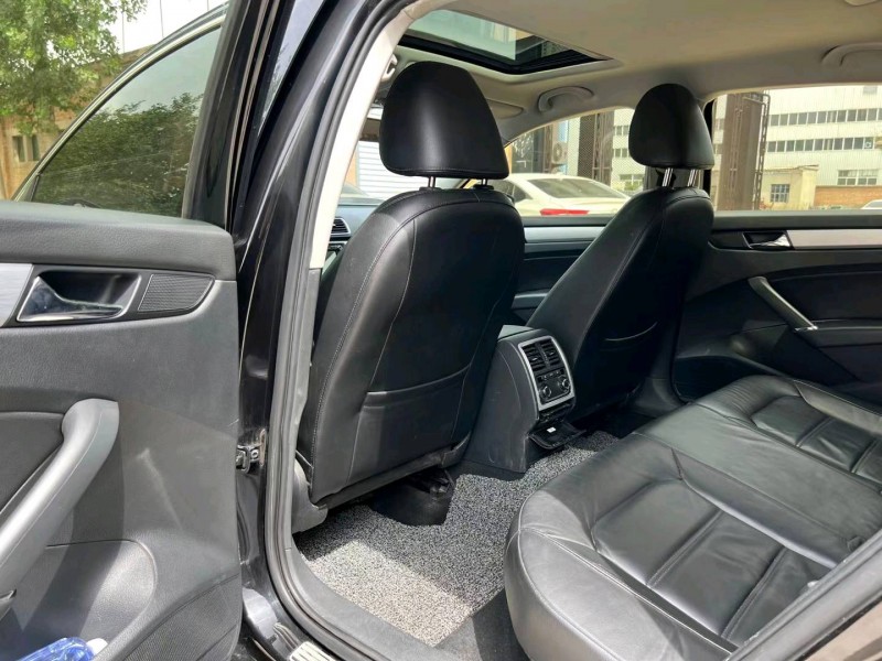 保定16年大众帕萨特8