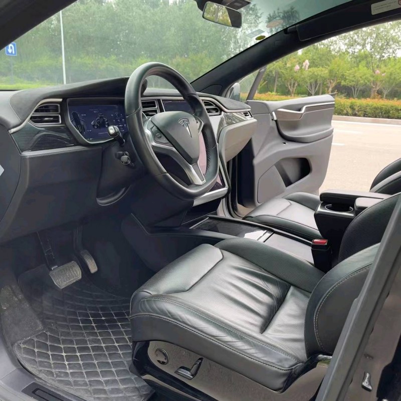 枣庄17年特斯拉MODEL S7