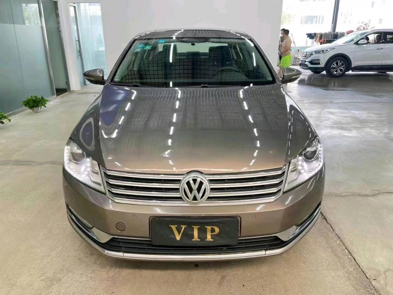 济宁14年大众迈腾1