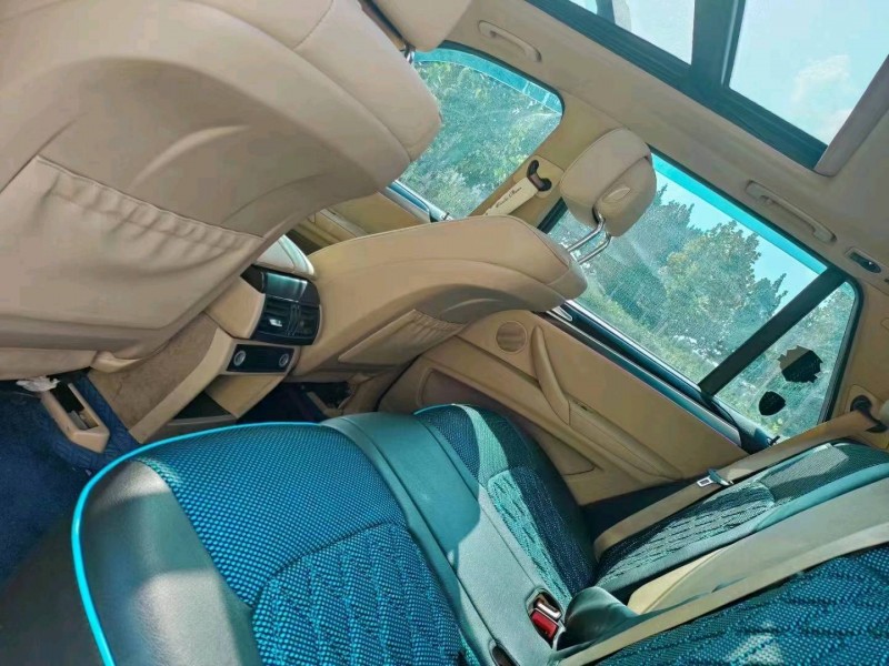 北京13年宝马X57