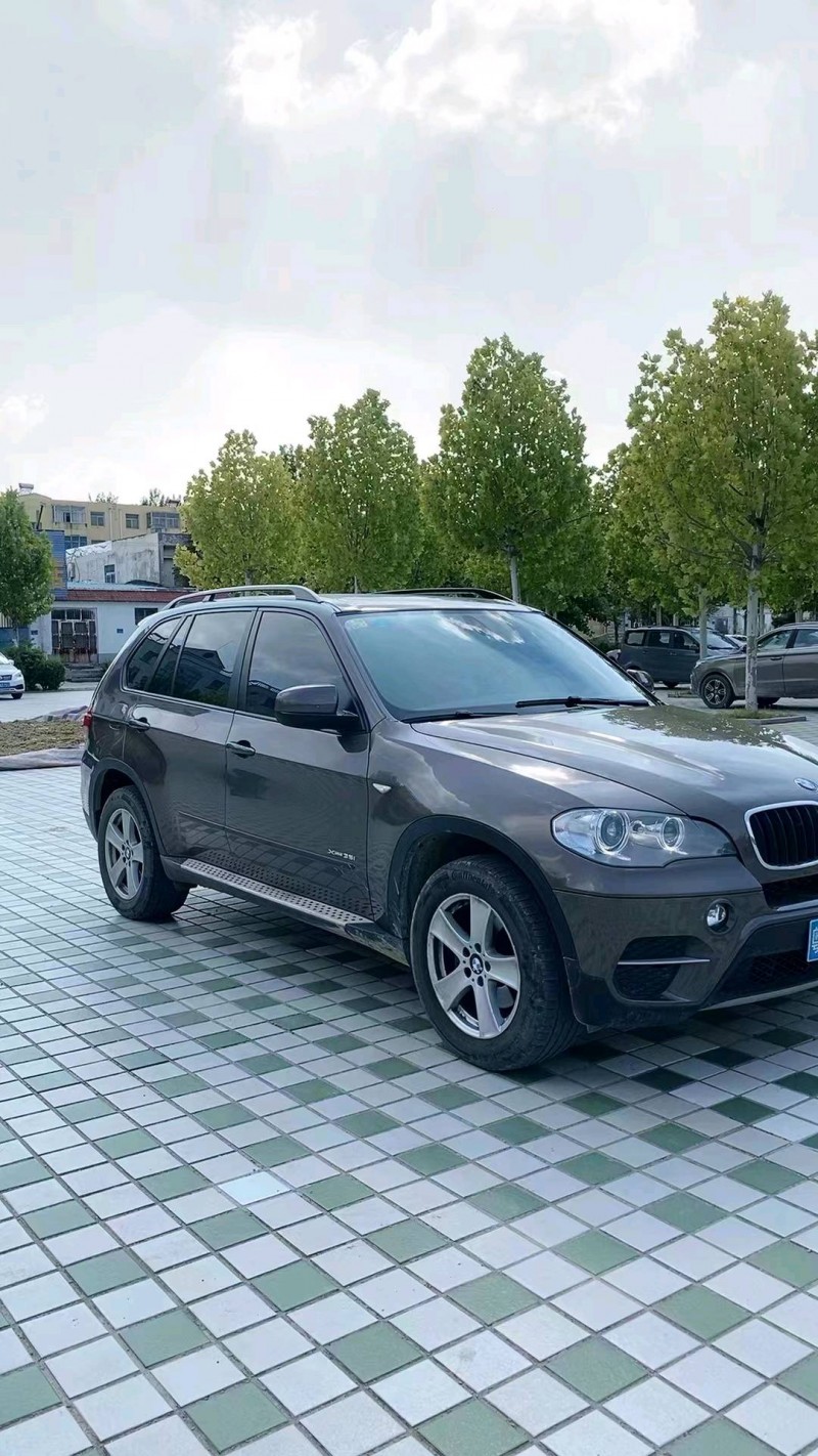 北京12年宝马X52