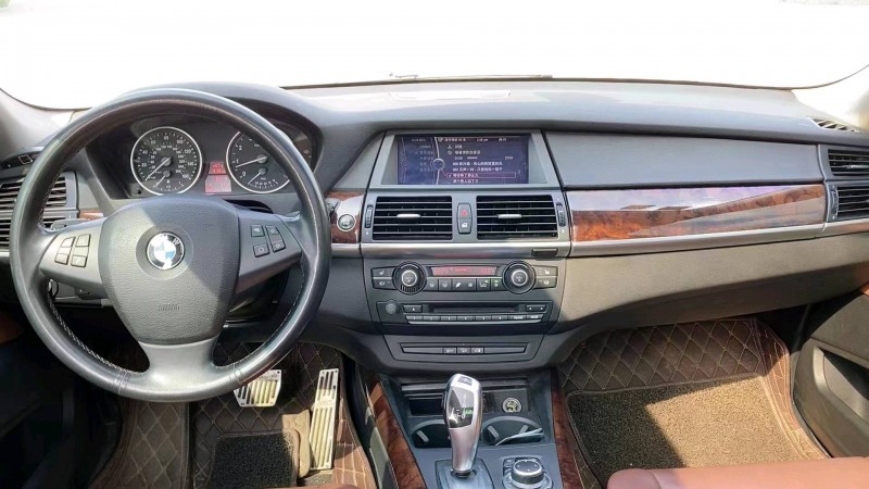 北京12年宝马X53