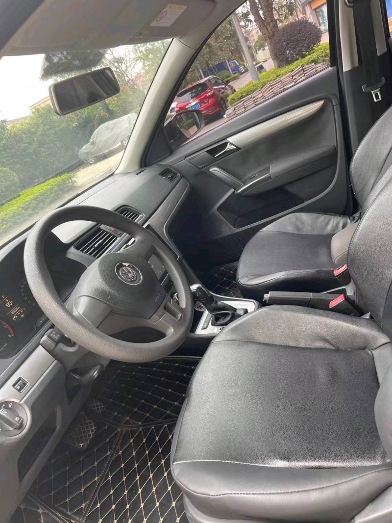 佛山16年大众朗逸7