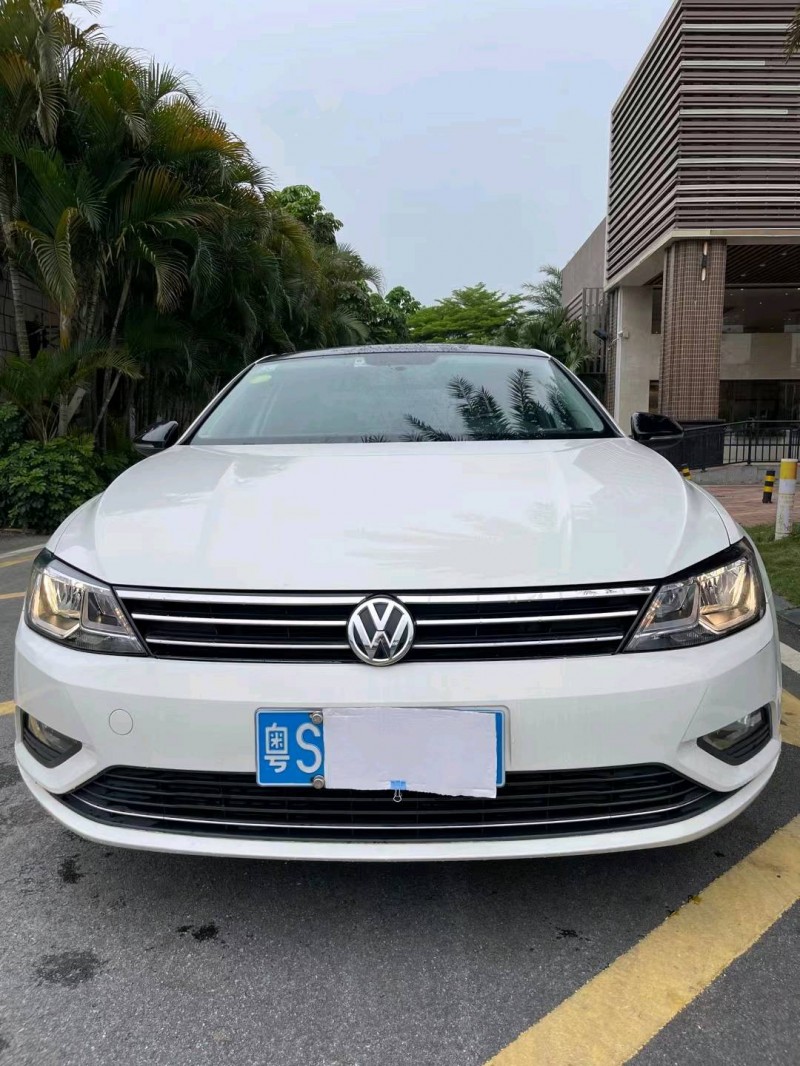 佛山16年大众凌渡1