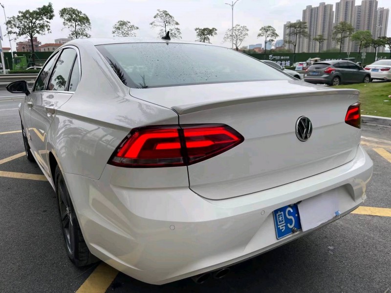 佛山16年大众凌渡5