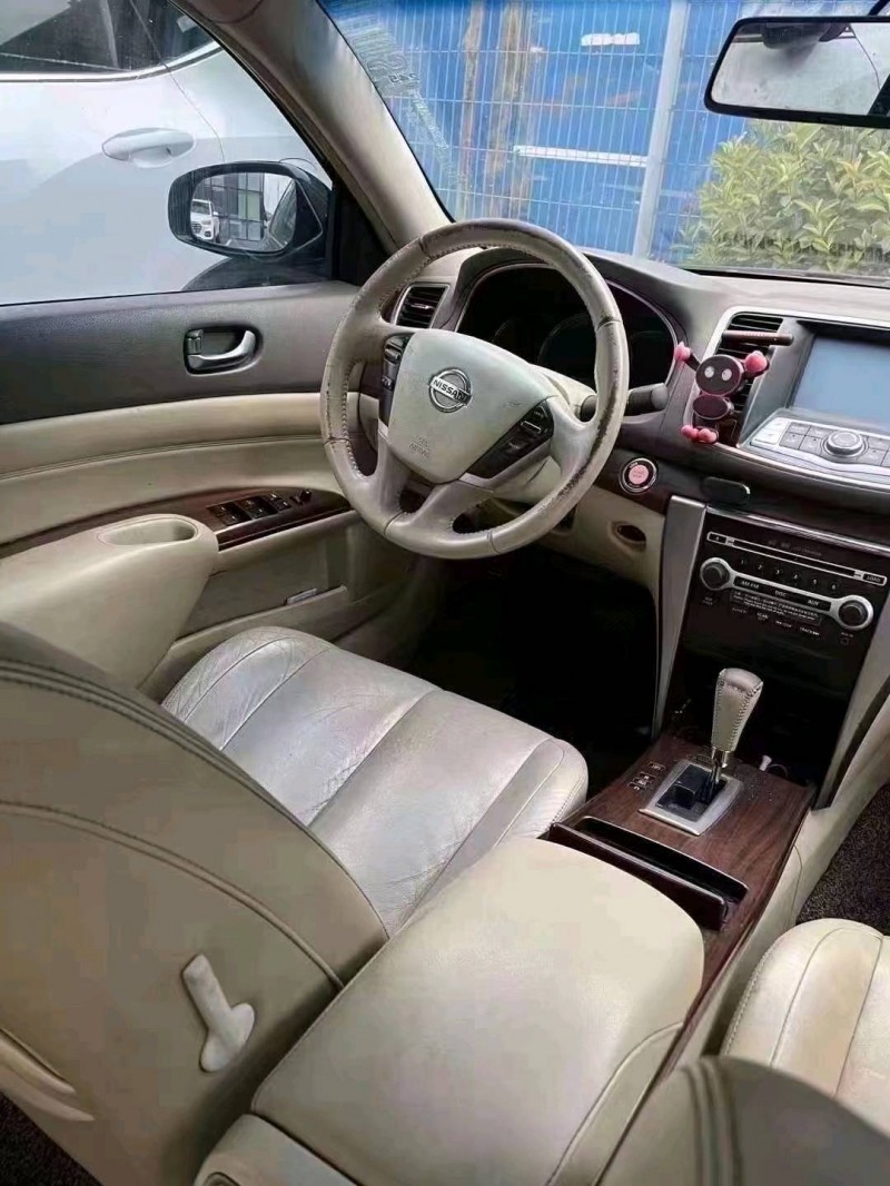 徐州09年日产天籁2