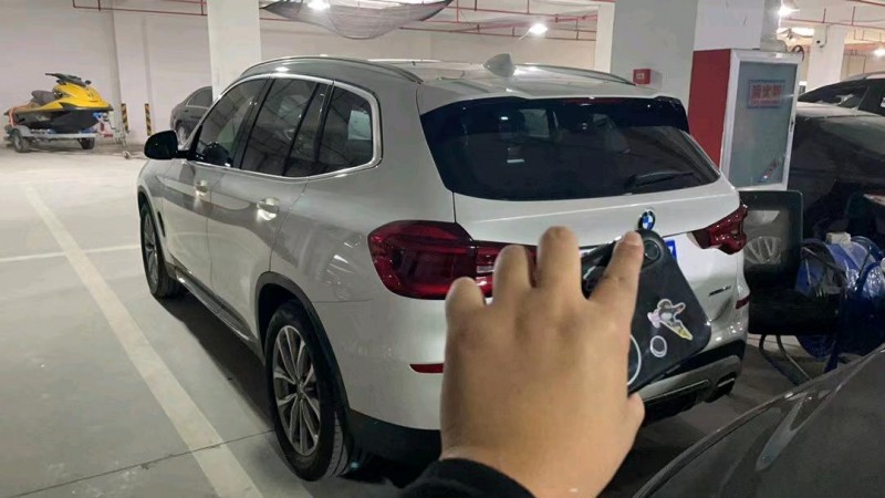 东营19年宝马X35