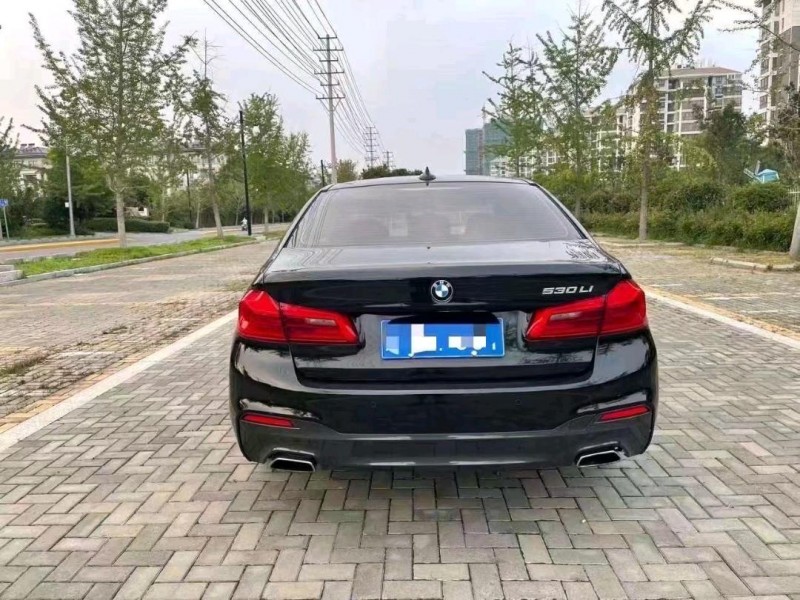 徐州18年宝马5系9