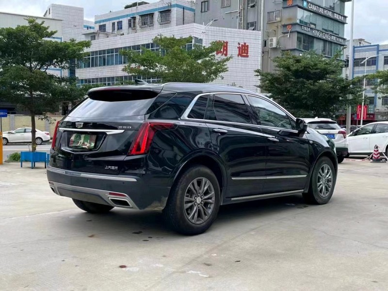 东莞20年凯迪拉克XT58