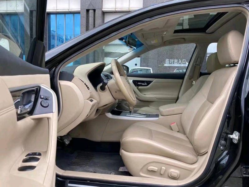 东莞16年日产天籁7