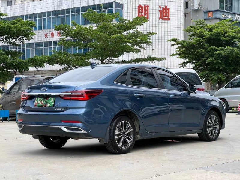 东莞21年福特福睿斯8