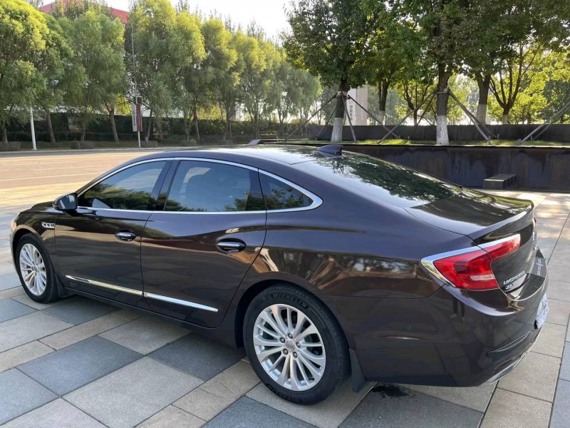 沈阳17年别克君越6