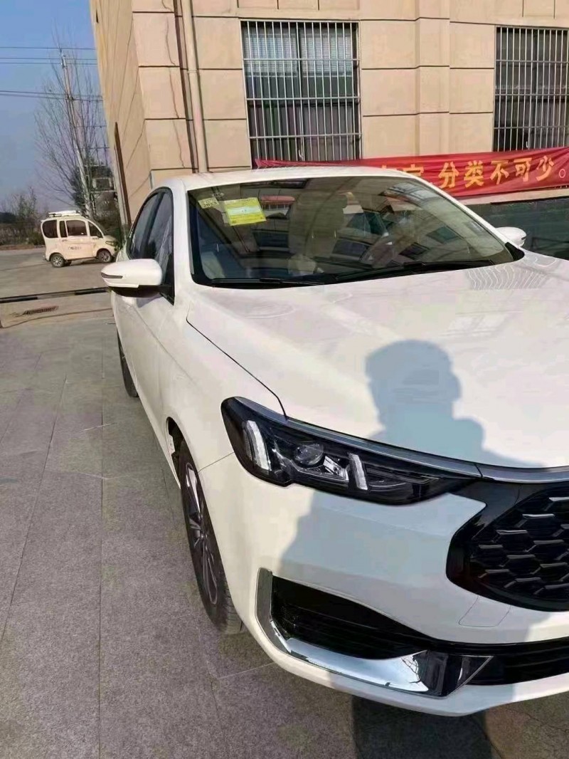 北京21年福特福睿斯3