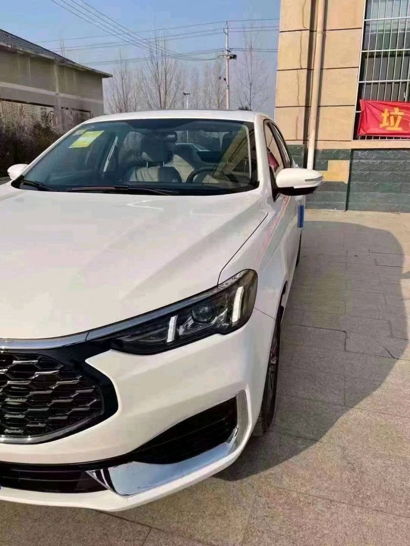 北京21年福特福睿斯6