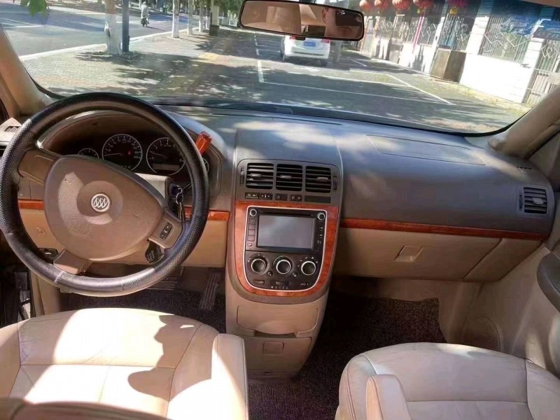 邢台13年别克GL86