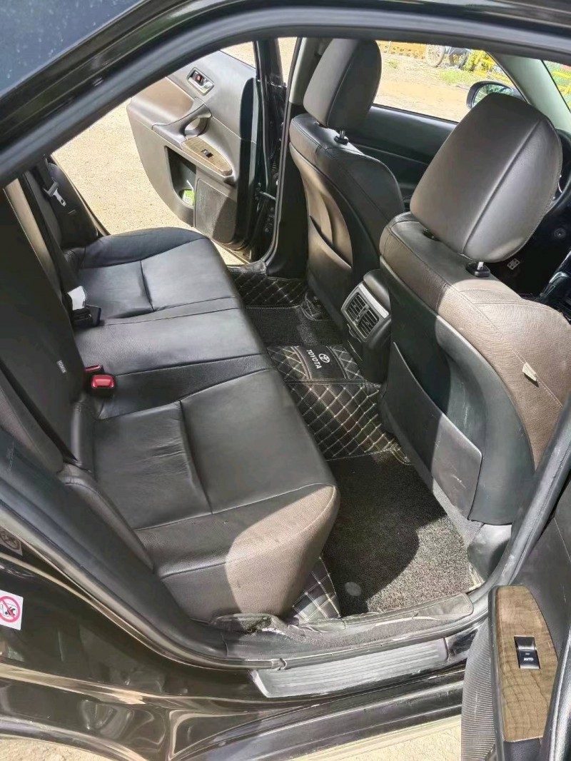 保定16年丰田锐志5