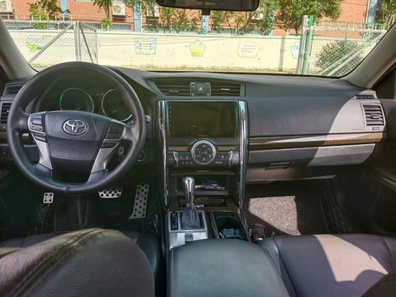 保定16年丰田锐志6