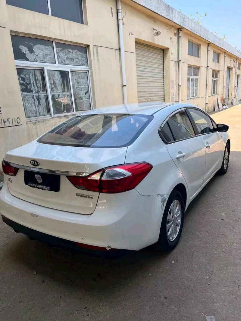 徐州17年起亚K37