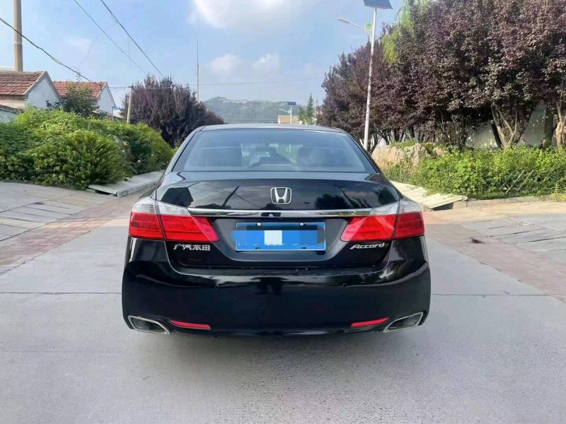 东营15年本田雅阁6