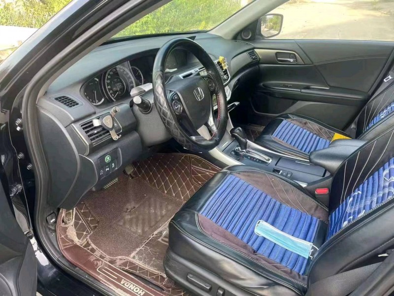 东营15年本田雅阁7