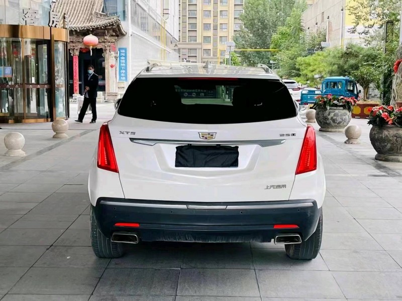 枣庄16年凯迪拉克XT53