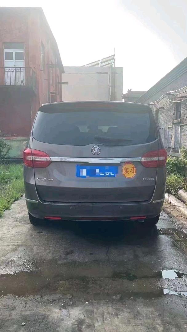 东营17年别克GL83