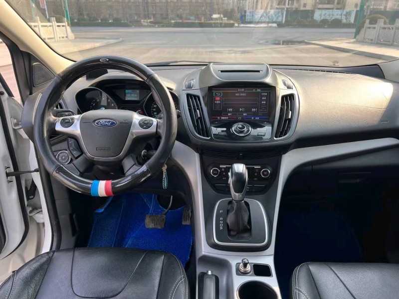 徐州16年福特翼虎8