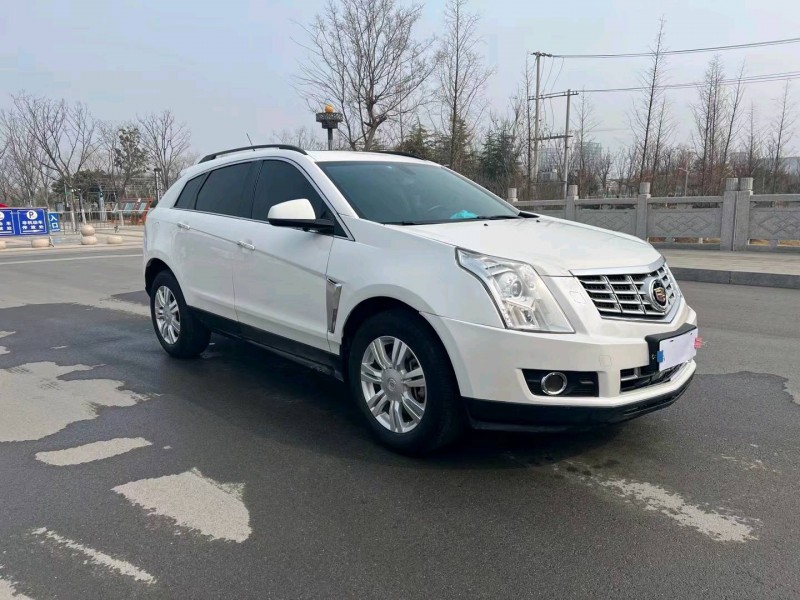 徐州17年凯迪拉克SRX8