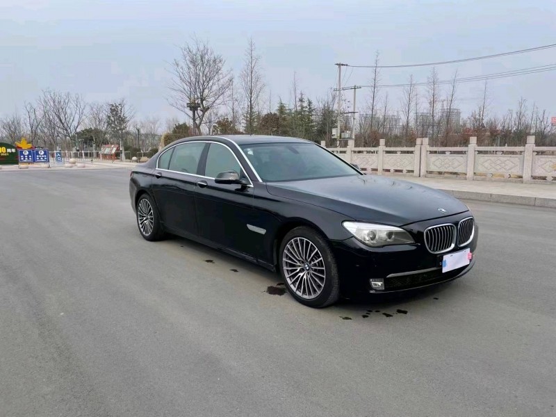 徐州14年宝马7系8