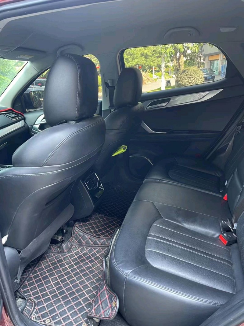 佛山19年东南汽车DX71