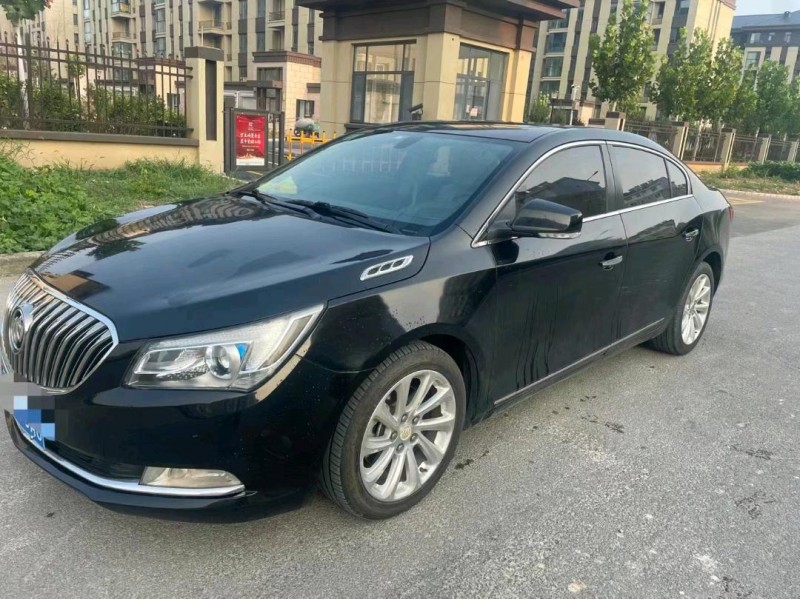 枣庄13年别克君越2