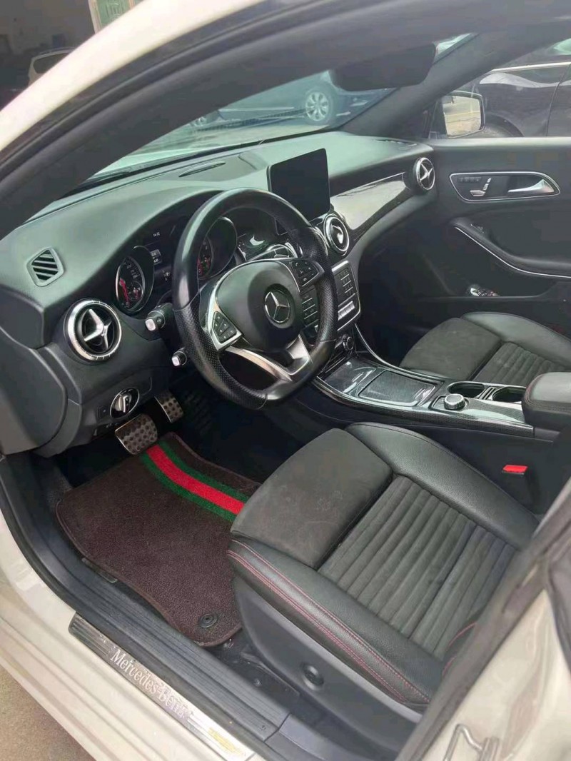 邵阳18年奔驰CLA2