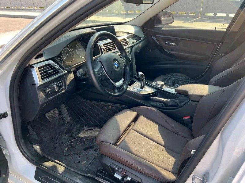 徐州19年宝马3系7