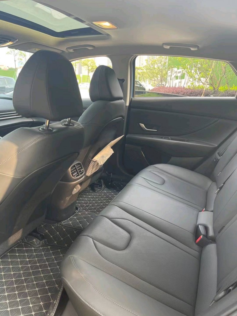 佛山22年现代伊兰特9