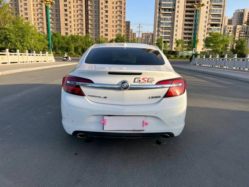 徐州16年别克君威5