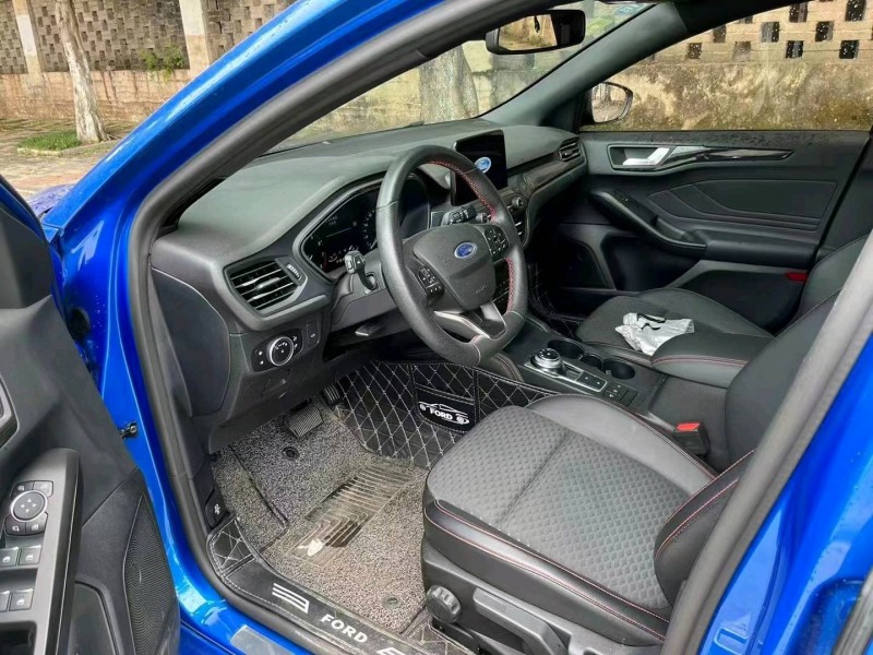 九江19年福特福克斯6