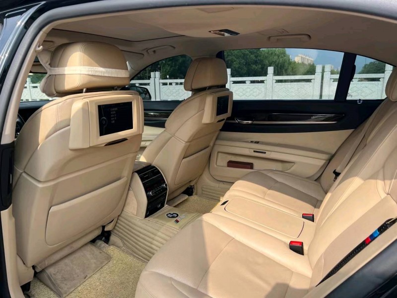 徐州10年宝马7系7